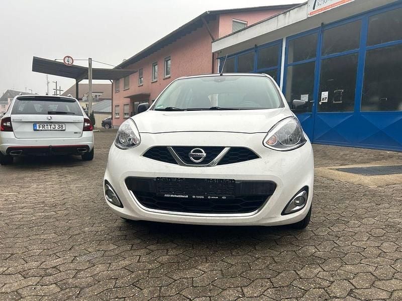 Gebraucht Nissan Micra Acenta 80 PS (58 kW) 2014 Weiß Limousine