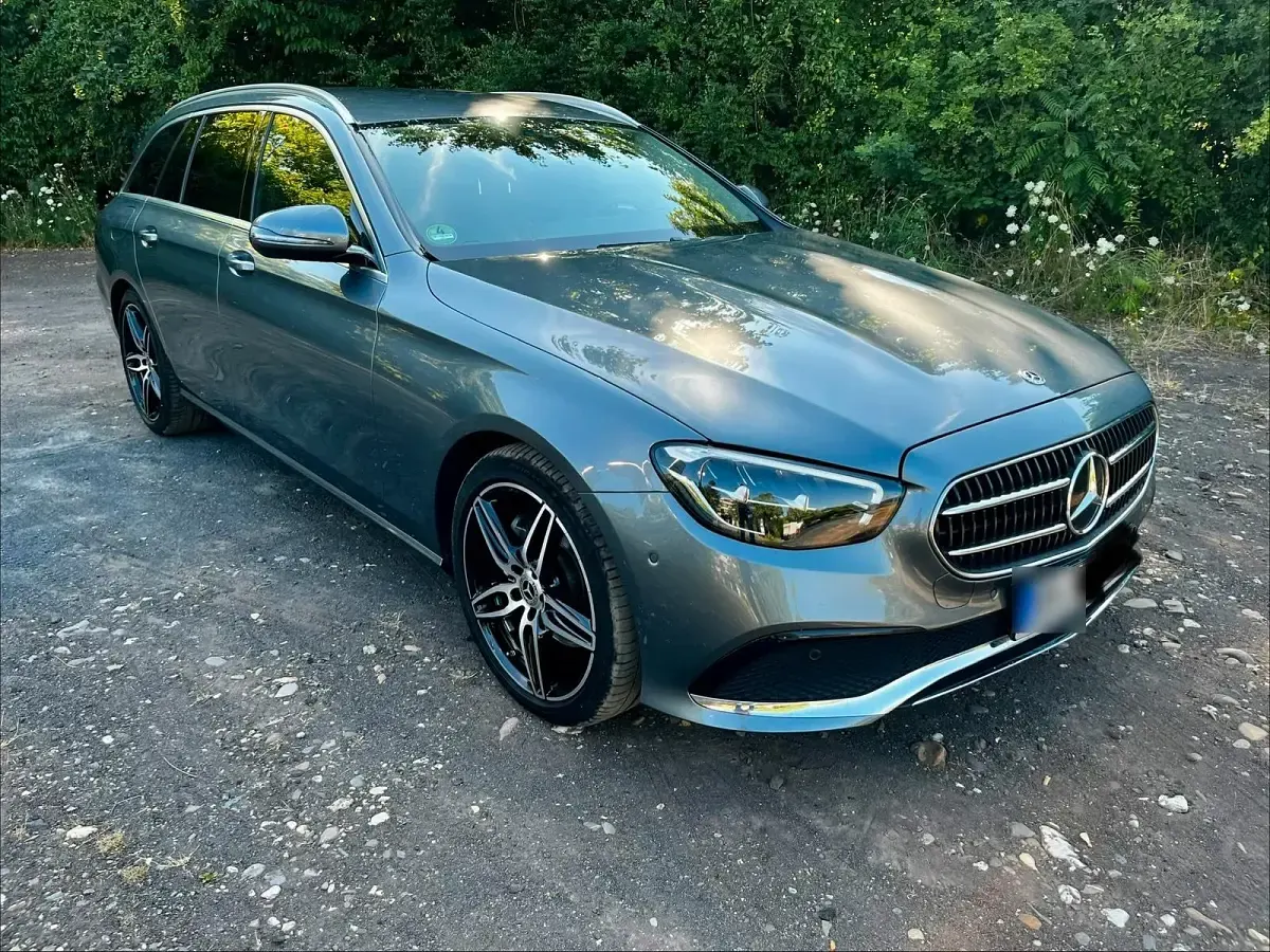 Gebraucht Mercedes E200 197 PS (144 kW) 2020 Grau Kombi