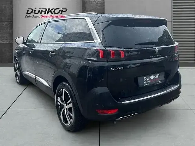 Gebraucht Peugeot 5008 GT 131 PS (96 kW) 2024 Schwarz SUV