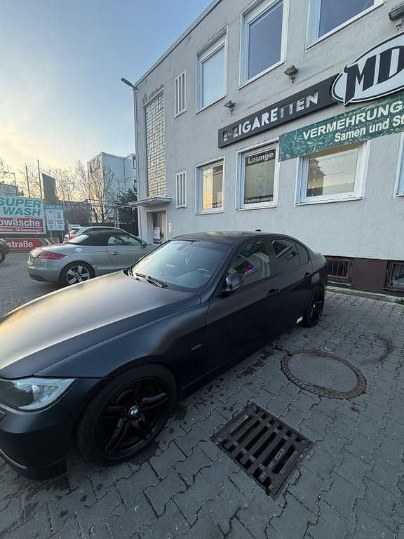 Gebraucht BMW 330 272 PS (200 kW) 2007 Blau Limousine