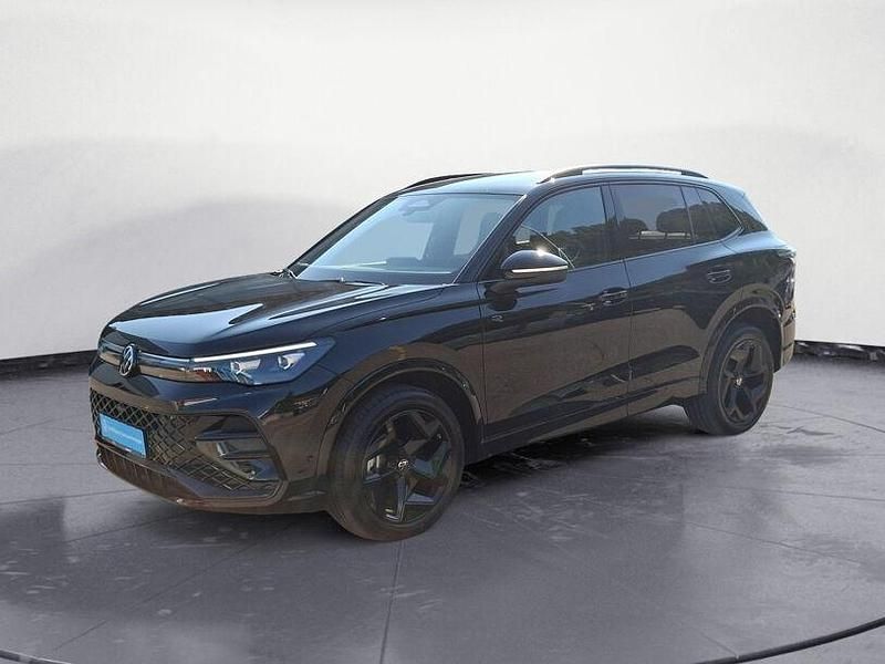 Gebraucht VW Tiguan R-line 193 PS (141 kW) 2025 Schwarz SUV