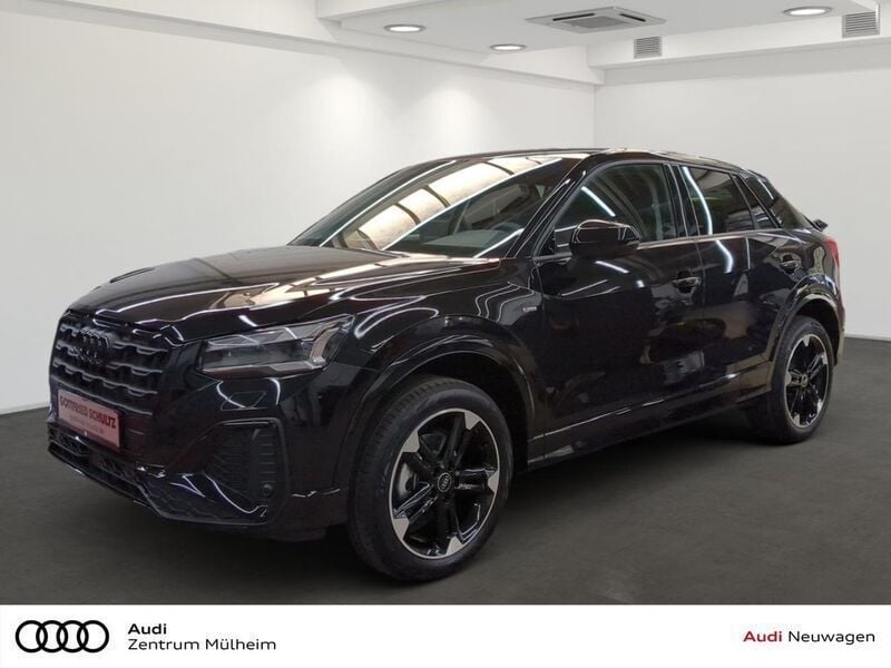Mythosschwarz metallic Neu 2025 Audi Q2 S-Line SUV | 38.750 € (Fairer Preis) - Bild 1/4