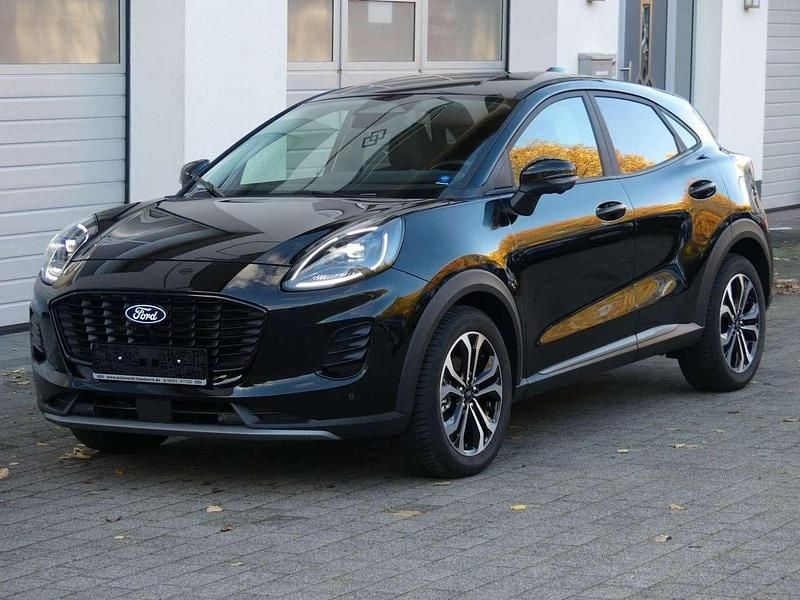 Schwarz Gebraucht 2025 Ford Puma Titanium SUV | 23.990 € (Fairer Preis) - Bild 1/4