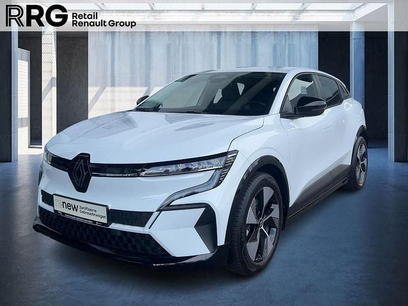 Weiß Gebraucht 2022 Renault Mégane Equilibre Limousine | 19.890 € (Guter Preis) - Bild 1/3