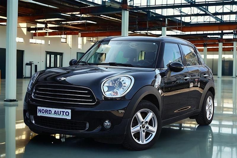 Gebraucht Mini Cooper 122 PS (89 kW) 2013 Schwarz Kleinwagen