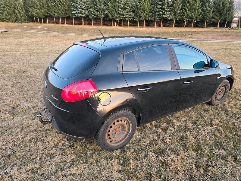 Gebraucht Fiat Bravo 90 PS (66 kW) 2009 Schwarz Kleinwagen