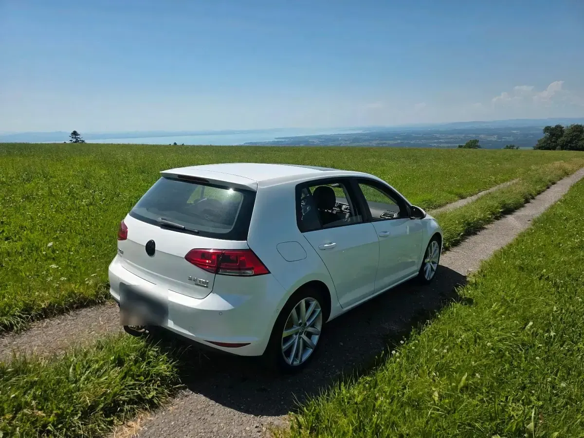 Gebraucht VW Golf VII 150 PS (110 kW) 2013 Weiß Kleinwagen