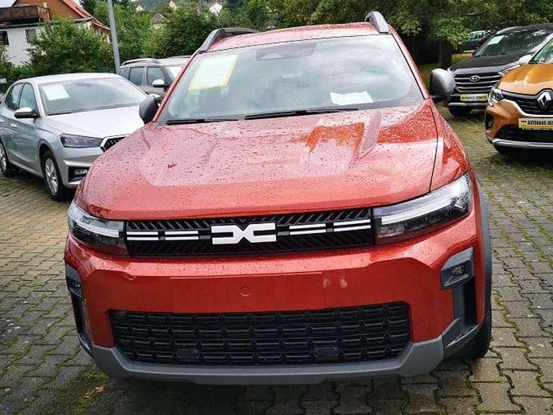 Neu Dacia Bigster Expression 131 PS (96 kW) 2025 Terracottabraun SUV