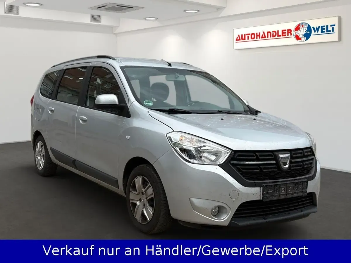 Gebraucht Dacia Lodgy 116 PS (85 kW) 2018 Platingrau Van / Kleinbus