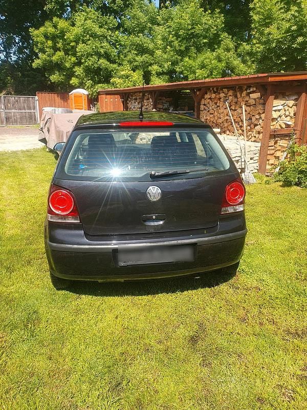 Gebraucht VW Polo 55 PS (40 kW) 2006 Schwarz Kleinwagen
