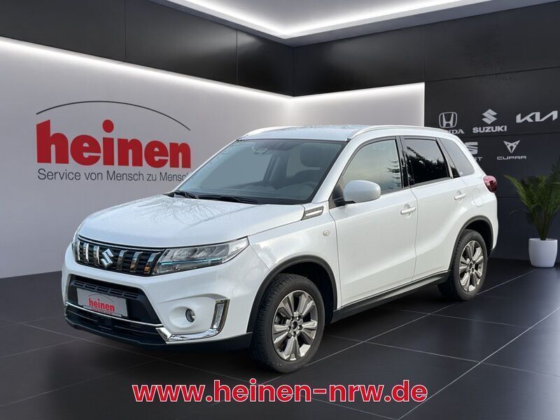 Weiß Gebraucht 2021 Suzuki Vitara Comfort SUV | 18.729 € (Guter Preis) - Bild 1/4