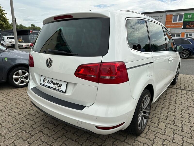 Gebraucht VW Sharan Highline 177 PS (130 kW) 2013 Weiß Van / Kleinbus