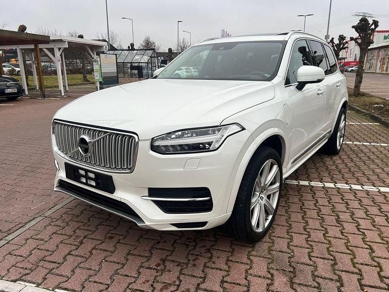 Weiß Gebraucht 2019 Volvo XC90 Inscription SUV | 29.650 € (Guter Preis) - Bild 1/4