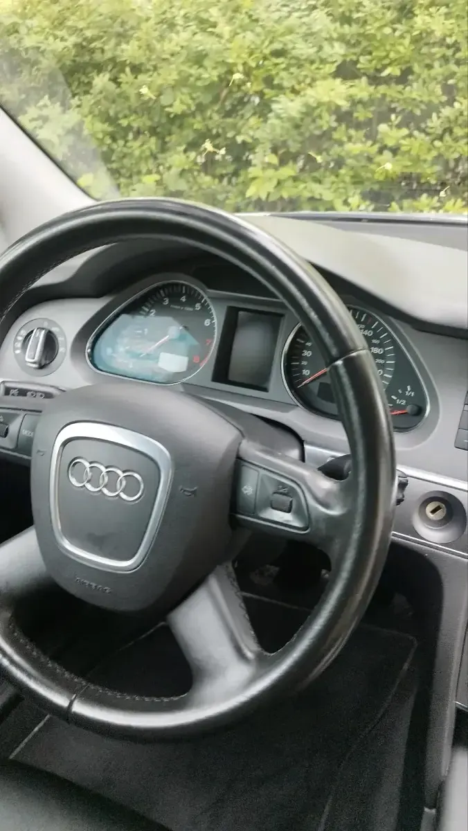 Gebraucht Audi A6 180 PS (132 kW) 2004 Limousine