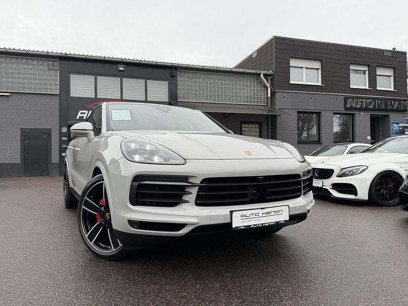 Gebraucht Porsche Cayenne Chrono 340 PS (250 kW) 2021 Grau SUV
