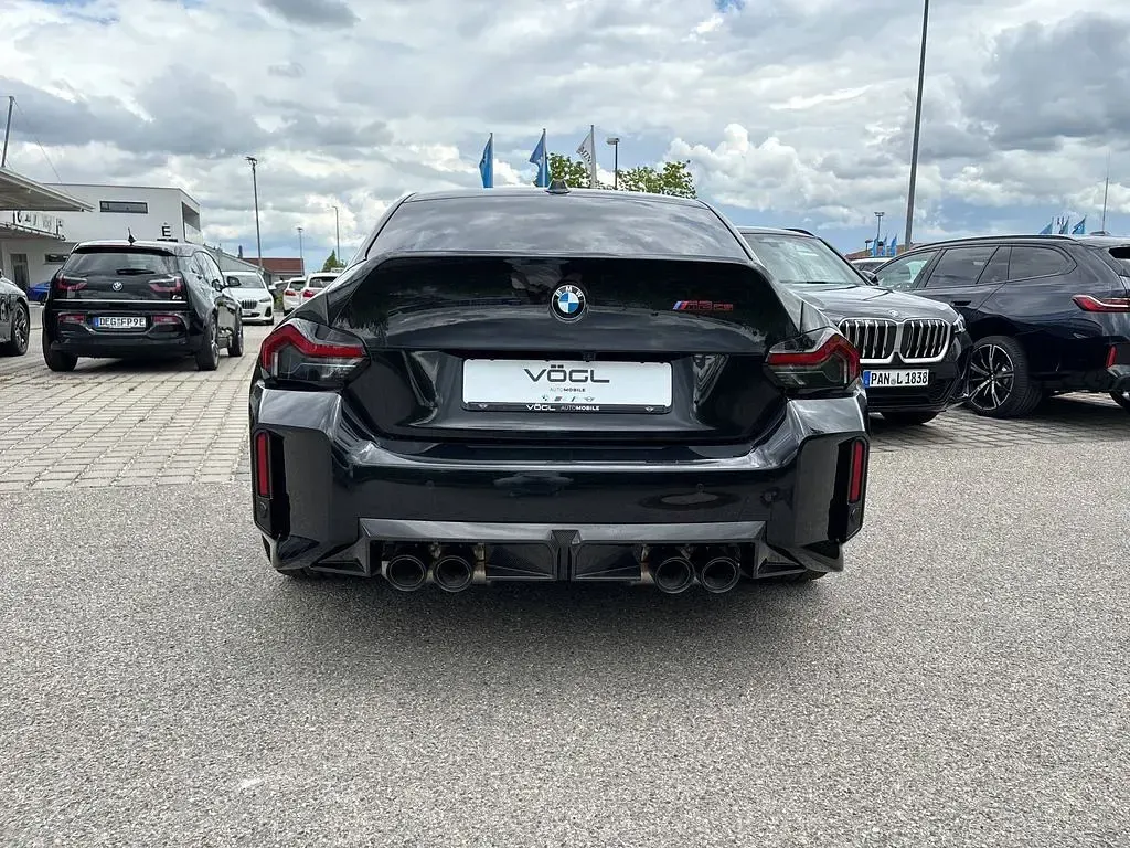 Neu BMW M2 Performance 530 PS (389 kW) 2026 Black sapphire Coupé