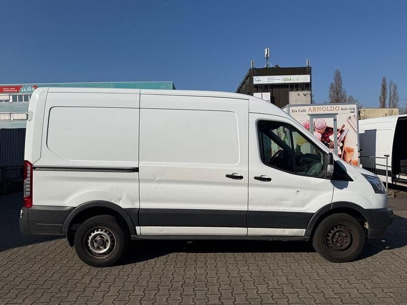 Gebraucht Ford Transit 125 PS (91 kW) 2016 Weiß Van / Kleinbus