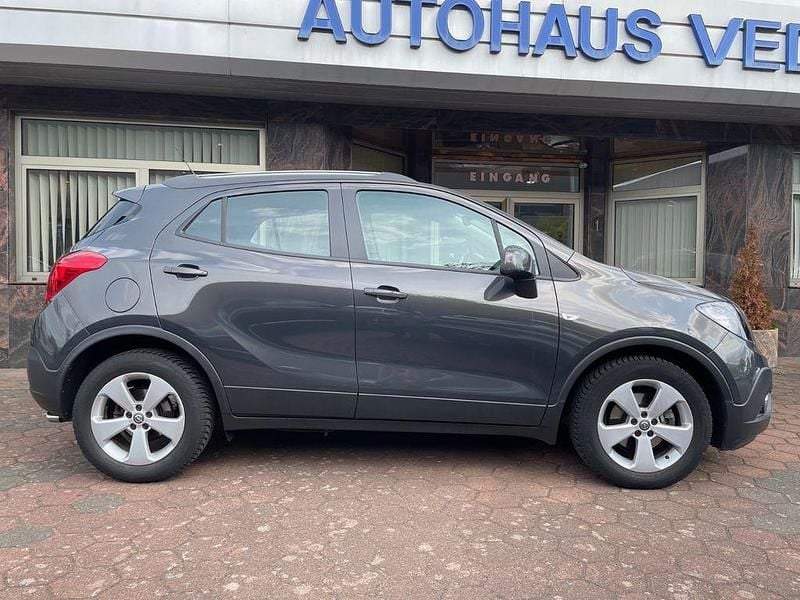 Grau Gebraucht 2016 Opel Mokka Edition SUV | 13.490 € (Etwas zu teuer) - Bild 1/4