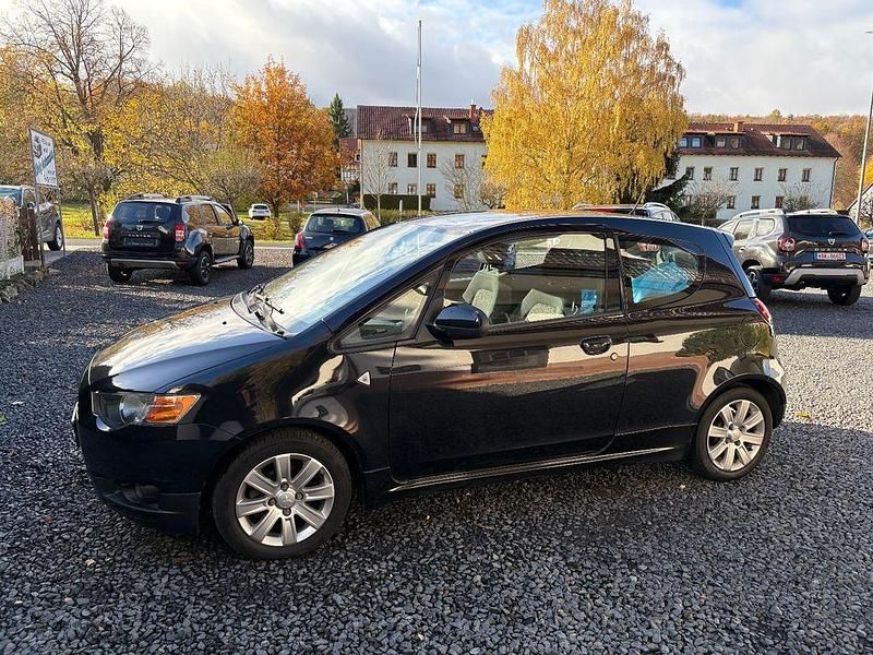 Gebraucht Mitsubishi Colt Motion 75 PS (55 kW) 2013 Schwarz Kleinwagen
