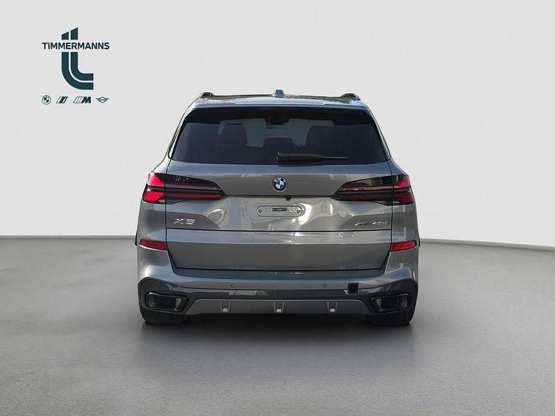 Neu BMW X5 M Sport 352 PS (258 kW) 2026 Grau SUV
