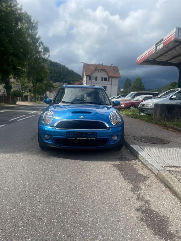 Blau Gebraucht 2011 Mini Cooper S Clubman Kombi | 5.000 € (Superpreis) - Bild 1/4