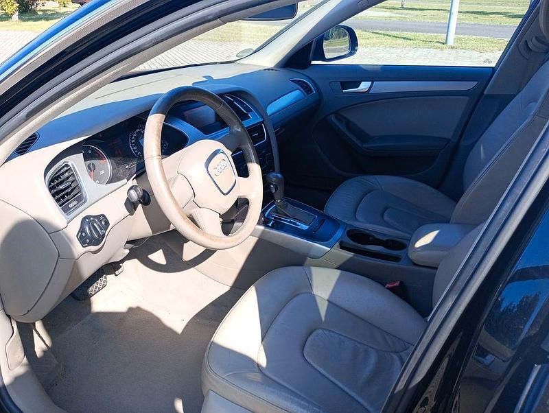 Gebraucht Audi A4 Attraction 160 PS (117 kW) 2008 Weiß Kombi