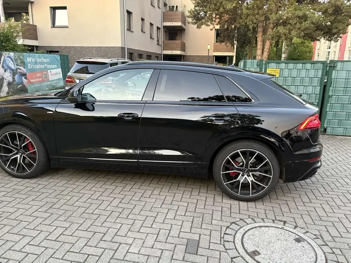 Gebraucht Audi Q8 S-Line 340 PS (250 kW) 2020 Schwarz SUV