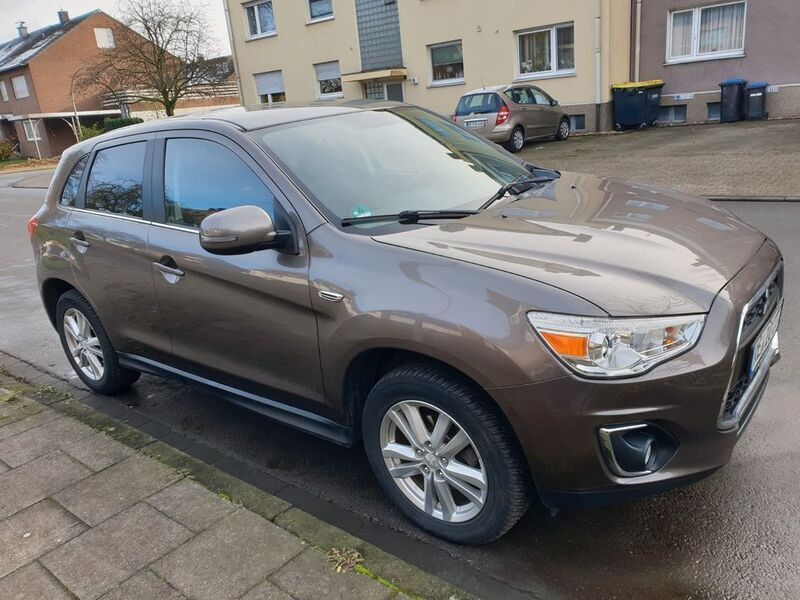 Braun Gebraucht 2014 Mitsubishi ASX Comfort Edition SUV | 8.950 € (Teuer) - Bild 1/4