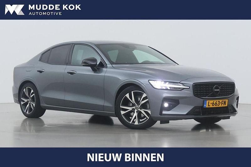 Grau Gebraucht 2021 Volvo S60 R-Design Limousine | 26.702 € (Fairer Preis) - Bild 1/4