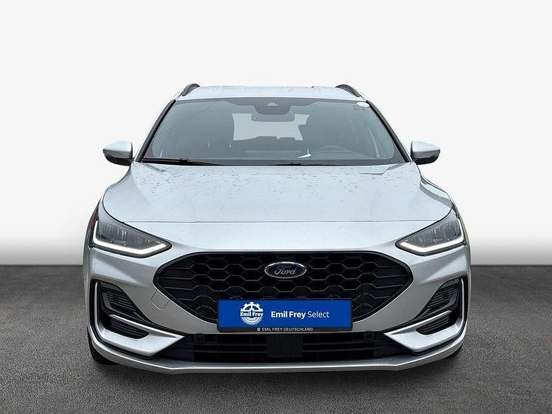Gebraucht Ford Focus 116 PS (85 kW) 2024 Moondust silber metallic Kombi