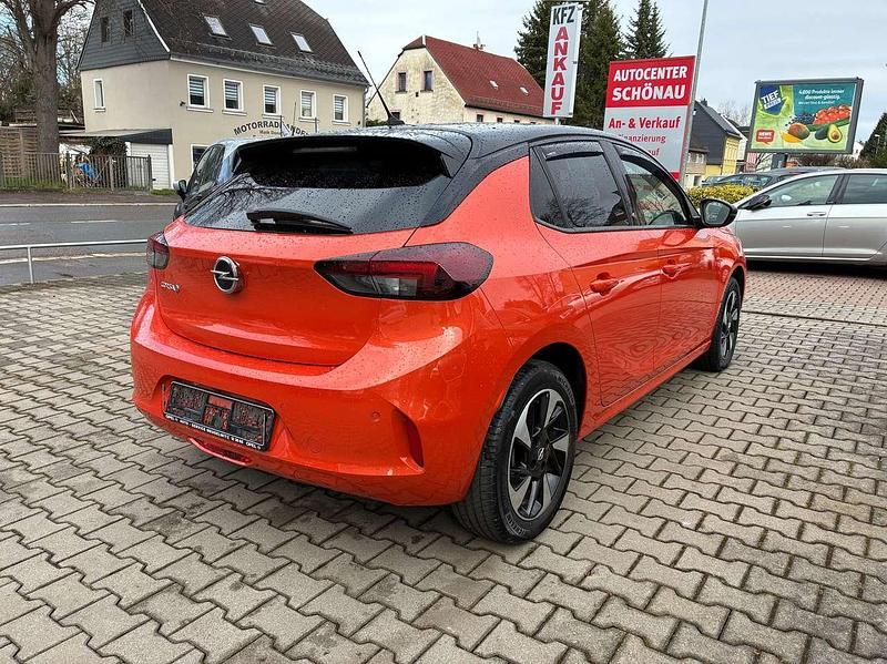 Gebraucht Opel Corsa-e Edition 100 kW (136 PS) 2020 Power orange/dynamik orange Kleinwagen