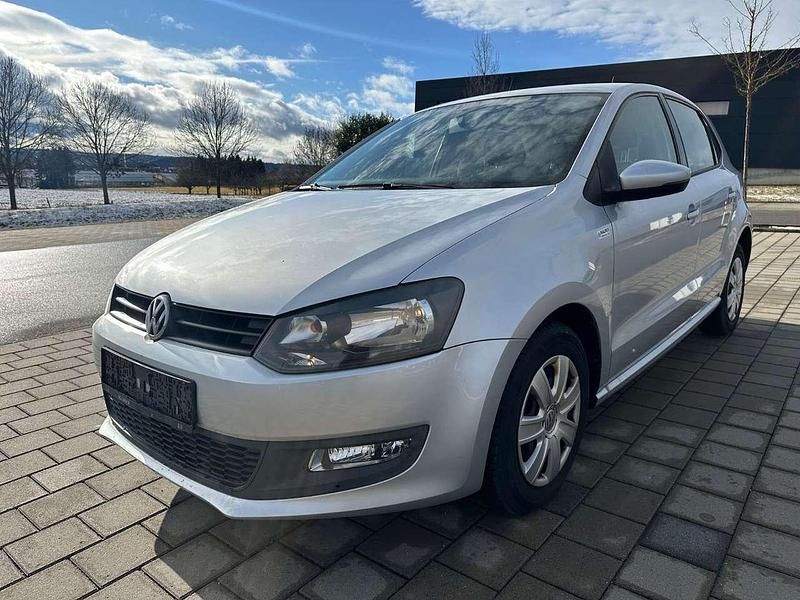 Silber Gebraucht 2012 VW Polo Comfortline Kleinwagen | 9.980 € (Teuer) - Bild 1/4