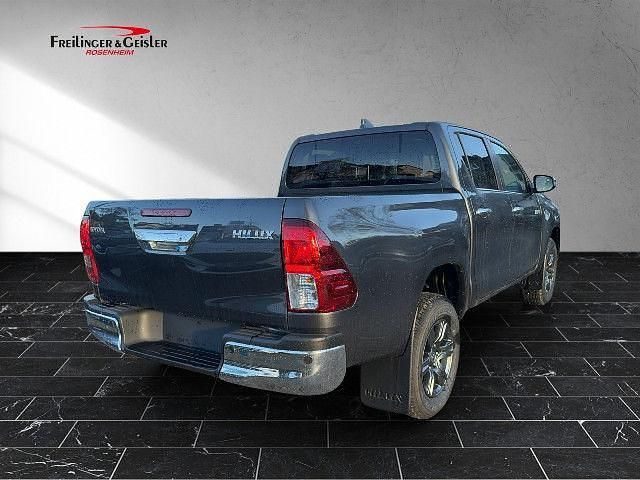 Neu Toyota HiLux Comfort 150 PS (110 kW) 2025 Grau Abholung