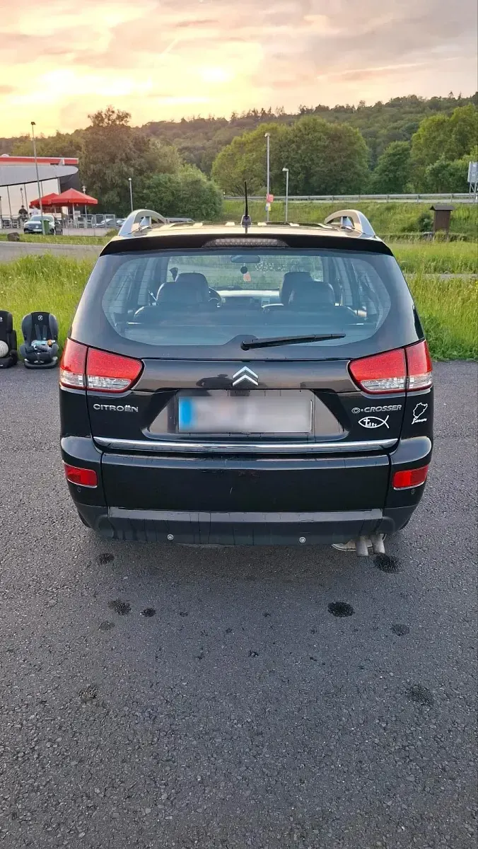 Gebraucht Citroën C-Crosser 156 PS (114 kW) 2008 Schwarz SUV
