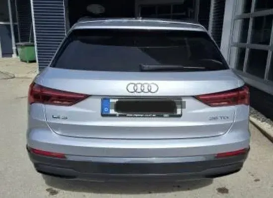 Gebraucht Audi Q3 Advanced Plus 150 PS (110 kW) 2022 Florettsilber metallic (metallic) SUV