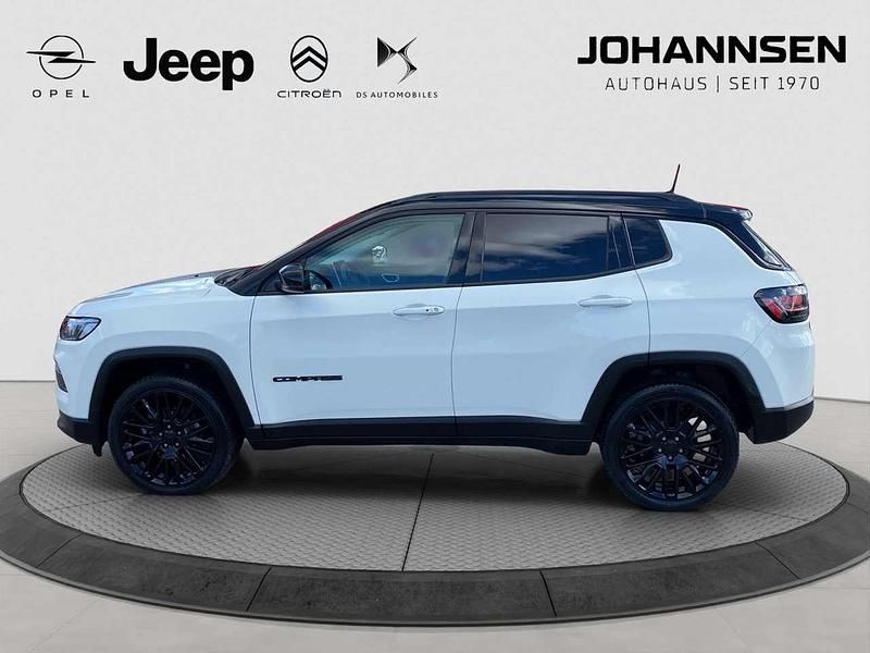 Gebraucht Jeep Compass 131 PS (96 kW) 2023 Alpine white (vr296) SUV