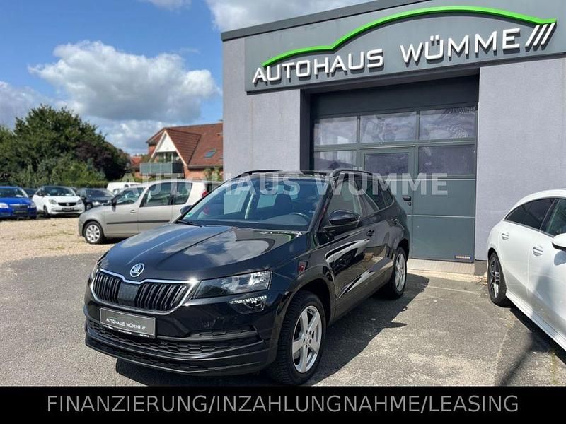 Schwarz Gebraucht 2019 Skoda Karoq Style SUV | 18.950 € (Fairer Preis) - Bild 1/4