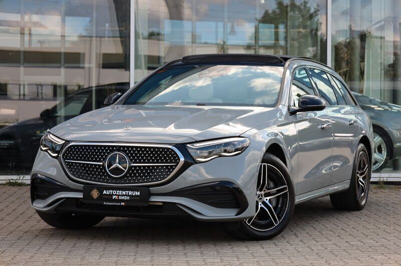 Grau Gebraucht 2024 Mercedes E450 AMG Line Premium Limousine | 79.997 € - Bild 1/4