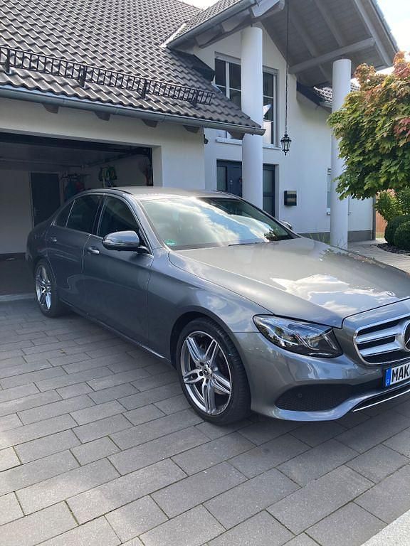 Gebraucht Mercedes E200 Avantgarde 184 PS (135 kW) 2017 Grau Limousine