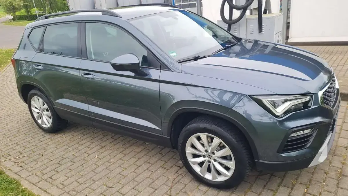 Gebraucht Seat Ateca 4Drive 150 PS (110 kW) 2021 Grau SUV