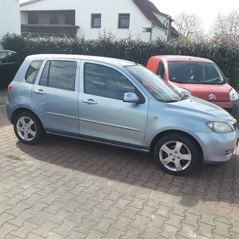 Usata Mazda 2 Active 80 CV (58 kW) 2005 Argento Utilitaria