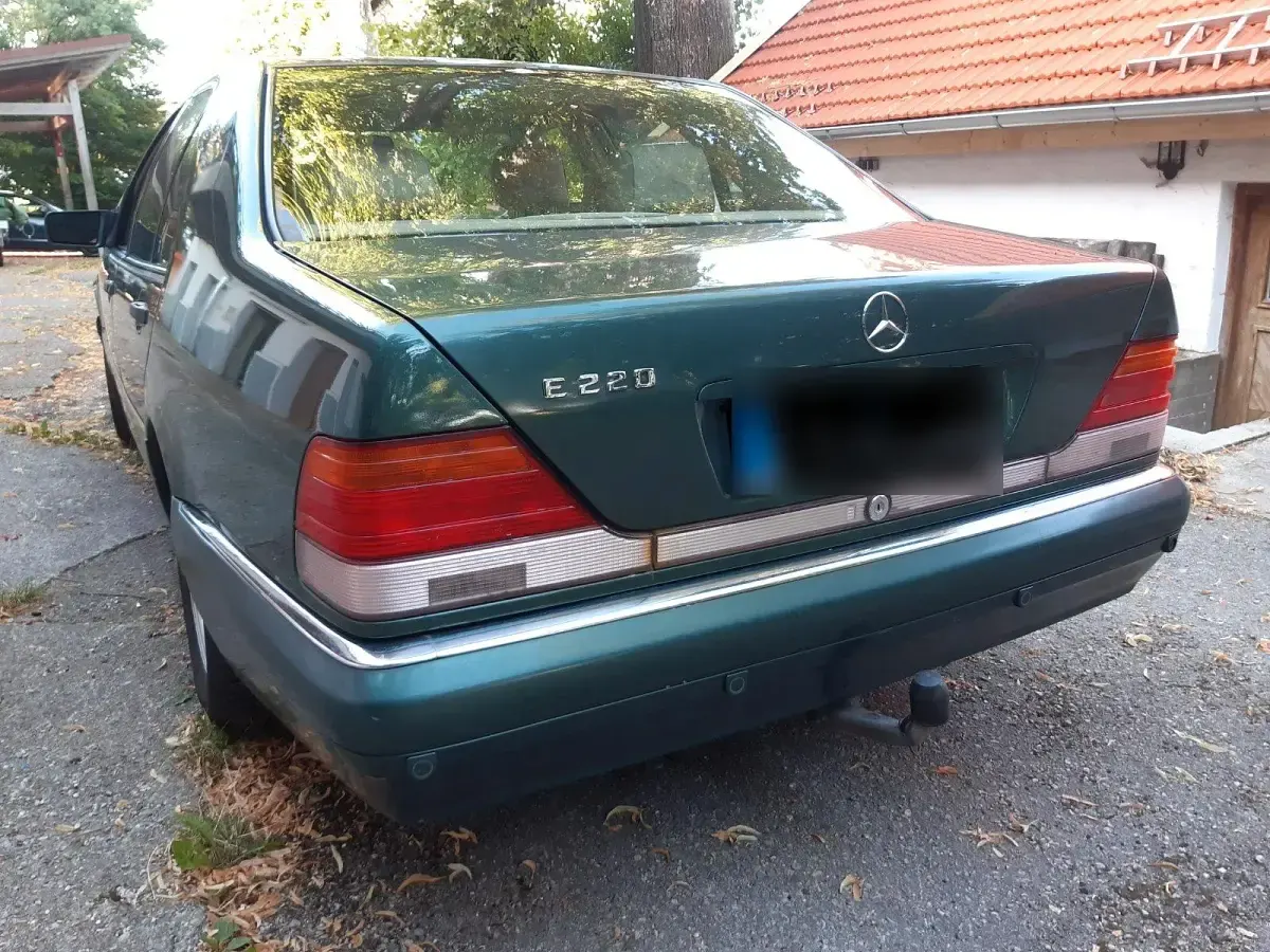 Gebraucht Mercedes 280 SE 194 PS (142 kW) 1996 Grün Limousine