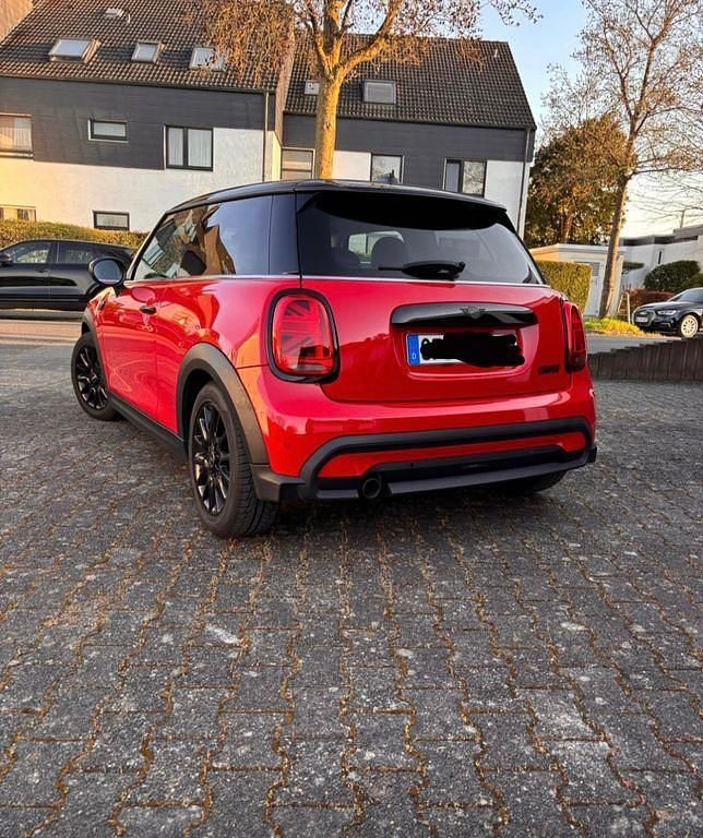Gebraucht Mini Cooper Classic 136 PS (100 kW) 2021 Rot Kleinwagen