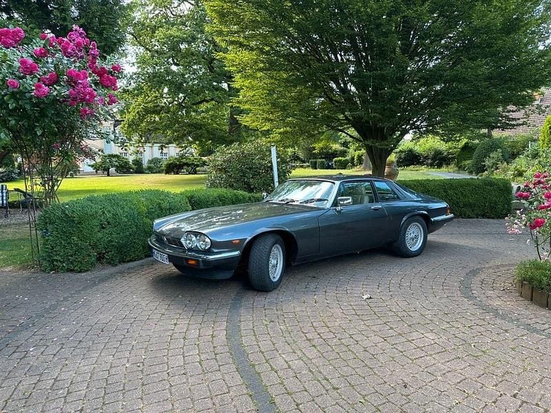 Grau Gebraucht 1989 Jaguar XJS Coupé | 9.999 € - Bild 1/4