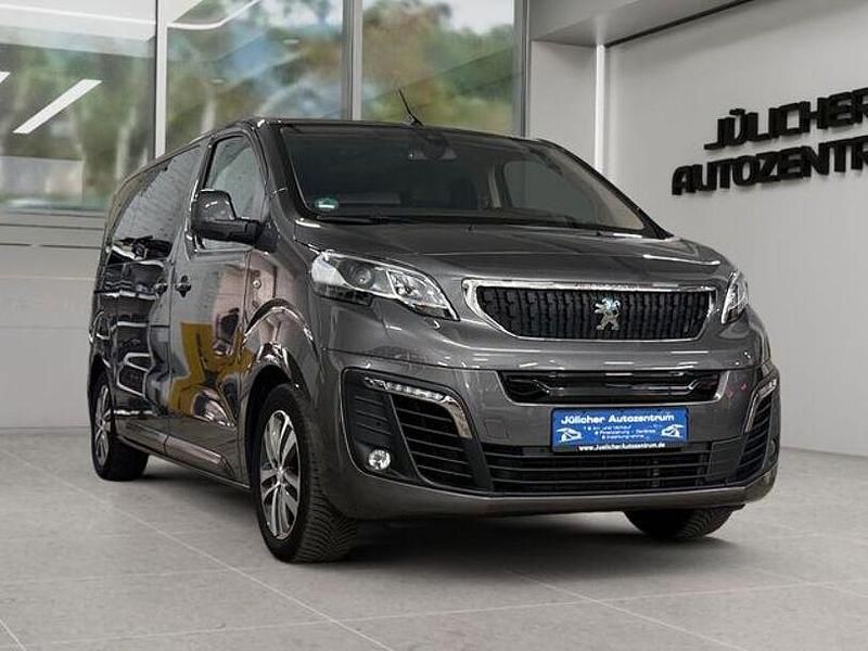 Schwarz Gebraucht 2021 Peugeot e-Traveller Allure Van / Kleinbus | 24.490 € (Fairer Preis) - Bild 1/4