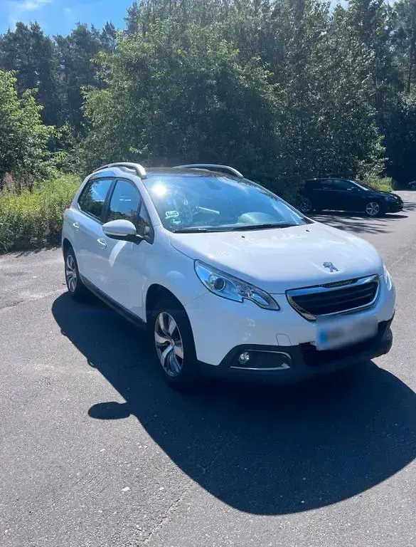 Gebraucht Peugeot 2008 Active 82 PS (60 kW) 2016 Weiß SUV
