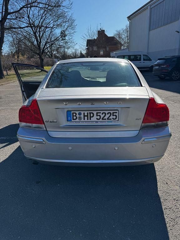 Gebraucht Volvo S60 Summum 170 PS (125 kW) 2008 Silber Limousine
