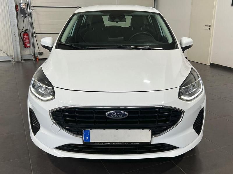 Gebraucht Ford Fiesta 75 PS (55 kW) 2022 Weiß Kleinwagen