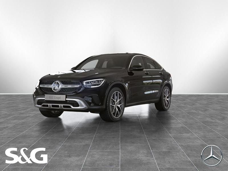 Unilack schwarz Gebraucht 2021 Mercedes GLC300e Coupé | 41.990 € (Guter Preis) - Bild 1/4