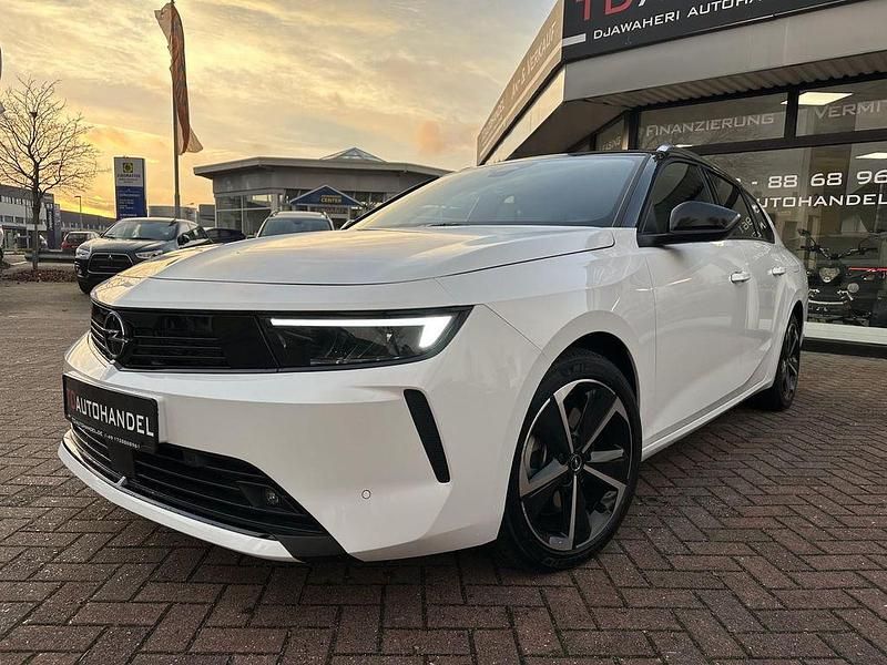 Lack weiss banquise/typ aussen Gebraucht 2023 Opel Astra Elegance Kombi | 25.900 € (Fairer Preis) - Bild 1/4